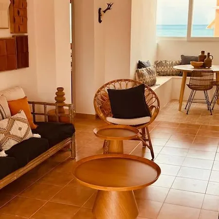 Charming Penthouse With Stunning Seaview